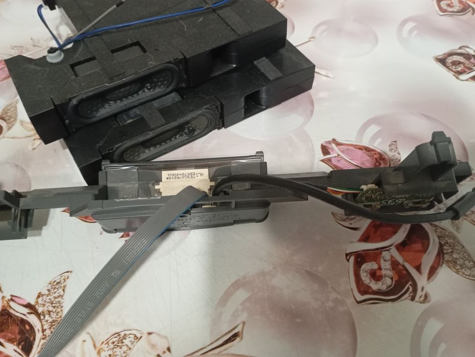 LG LD 42  запчасти.