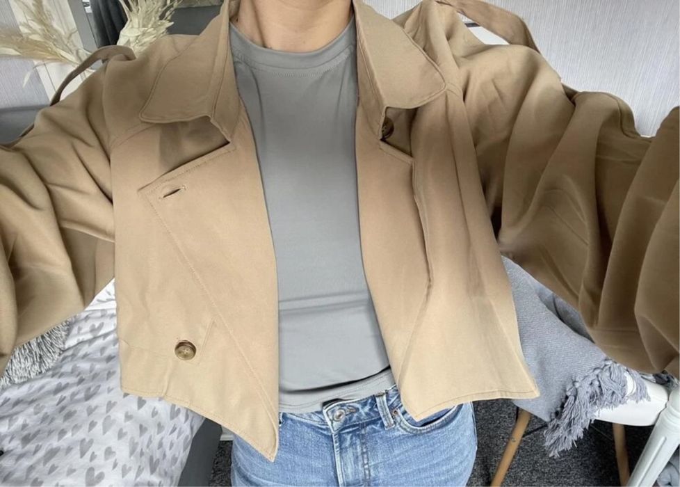 Къс тренчкот шлифер