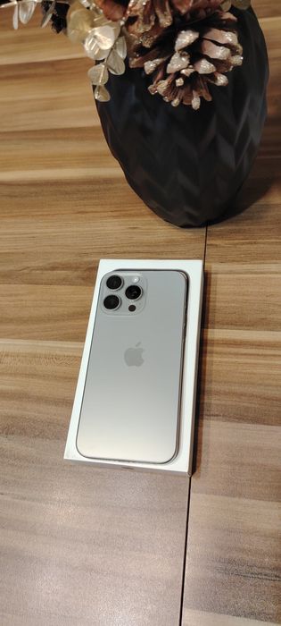 iPhone 15 Pro Max Titanium  512 GB impecabil, ca nou