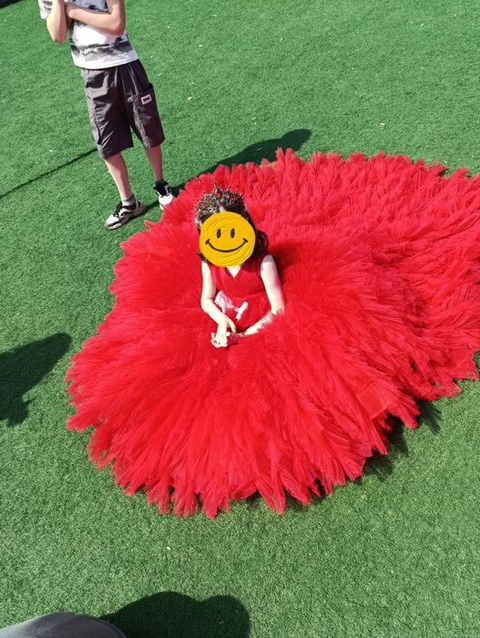 Срочно продам шикарное платье