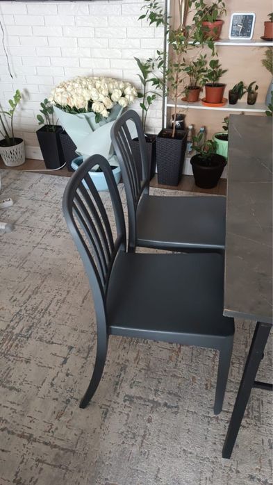 6шт- стол,  24шт-орындығымен