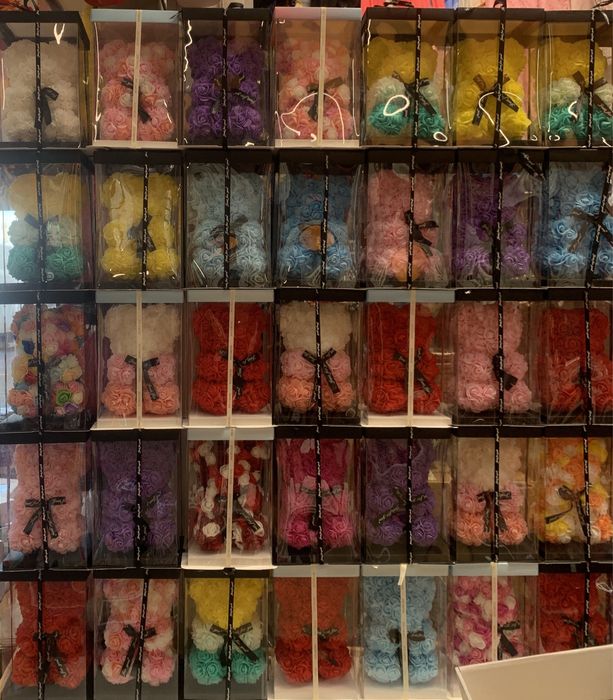 Papusa printesa si Ursuletii decorati cu trandafiri din spuma