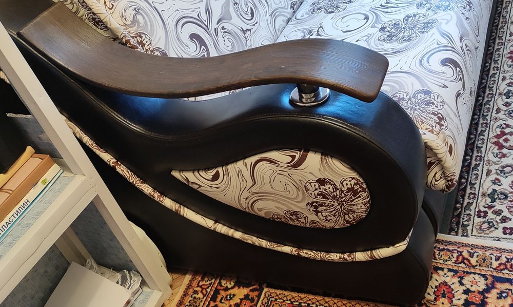 Продам диван, механизм аккордеон