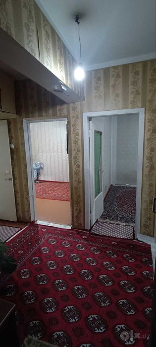 Zudlik bilan kvartira sotiladi. Срочно продается квартира