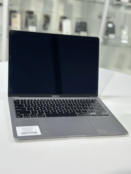 MacBook Air M1 2020