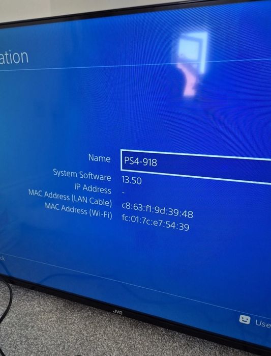 PlayStation 4 Pro 1TB в  отлично състояние, без забележки и профилактиран