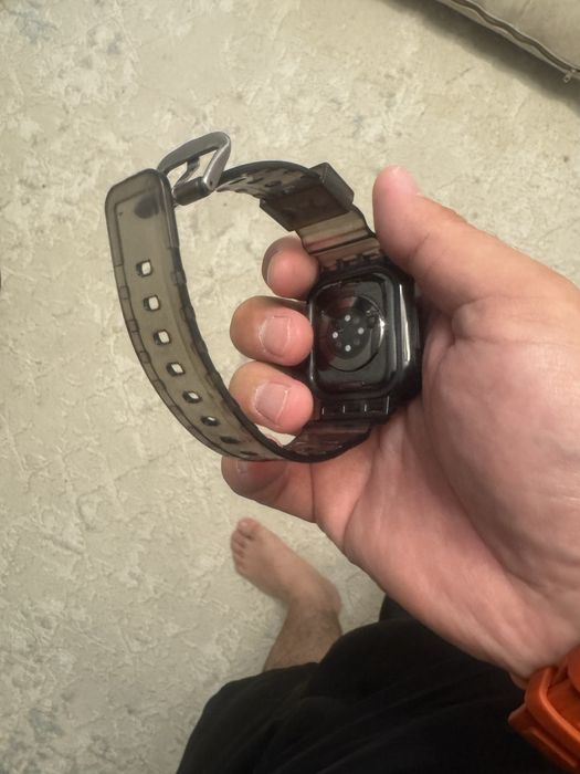 Продам apple watch 8 42 mm