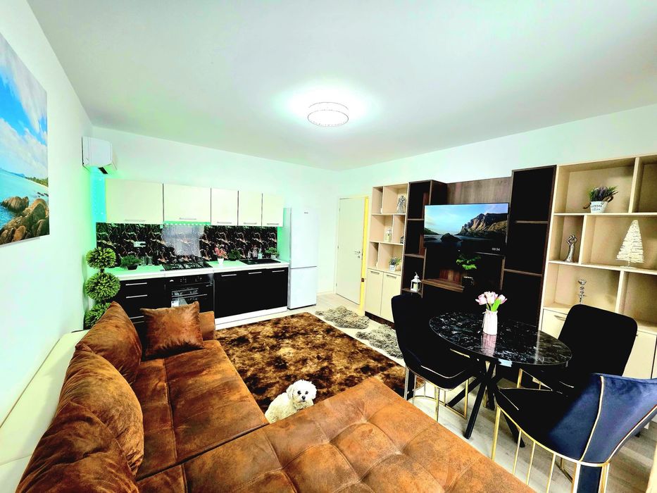 Pf  Vand Apartamente 2 si 3 camere complex nou intabulate,parcare