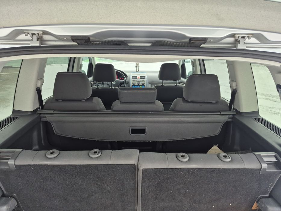 De vanzare WV Touran 7 locuri