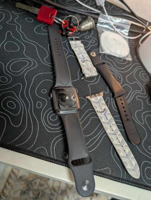 Apple watch se 44 mm торга нет