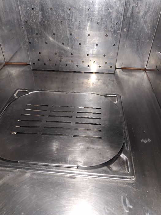 Топъл шкаф / лувератор VICTOR