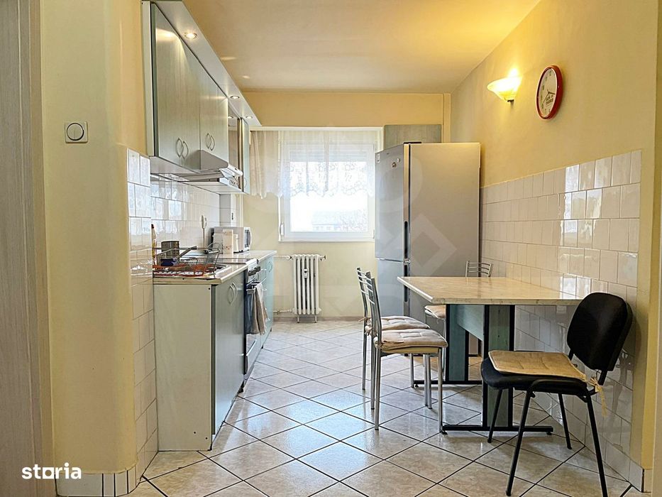 Apartament cu 3 camere de inchiriat pe Calea Aradului, Oradea - More