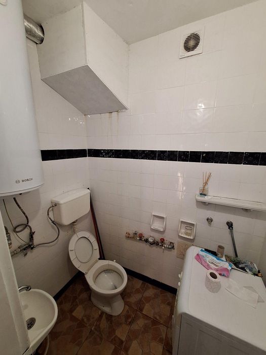 Дава се под наем Тристаен апартамент в Пловдив, Център - 107 кв.м за 434 € - Снимка #7