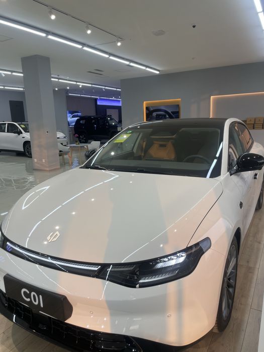 Leapmotor C01 gibrid  km 2 pazitsiya dop- opsiya