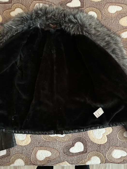 Дамско кожено яке