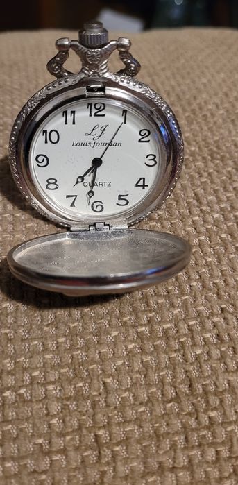 Ceas de buzunar quartz Louis Jourdan – model decorativ – funcțional