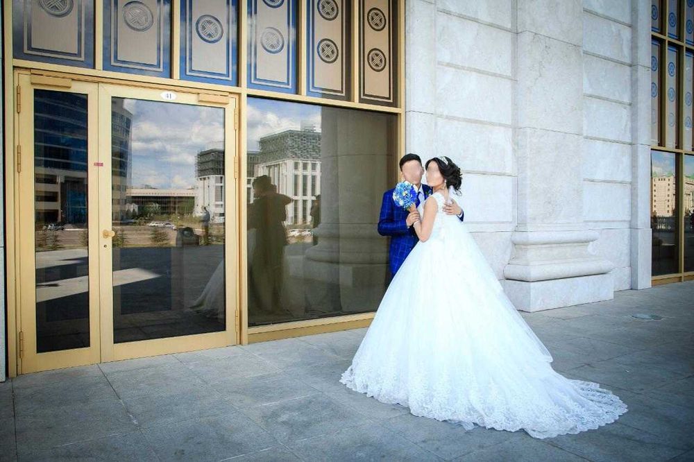 Продам  свадебное платье.