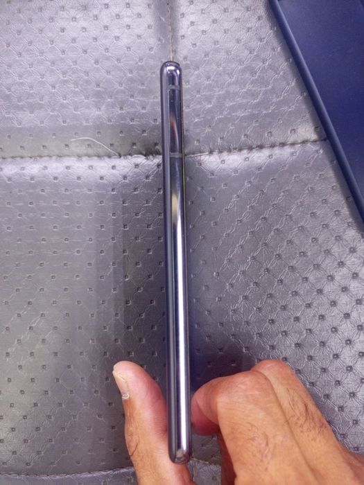 Samsung s21 vetnam sotiladi