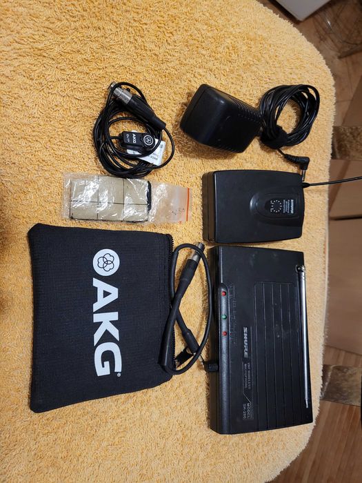 Akg c411 Violin Pickup+Shure SH-200 Wireless System