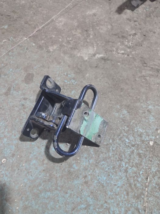 Ауди 100 запчасти