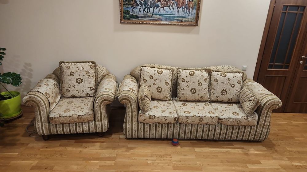 Продам белорусский диван 3+2+1 ,