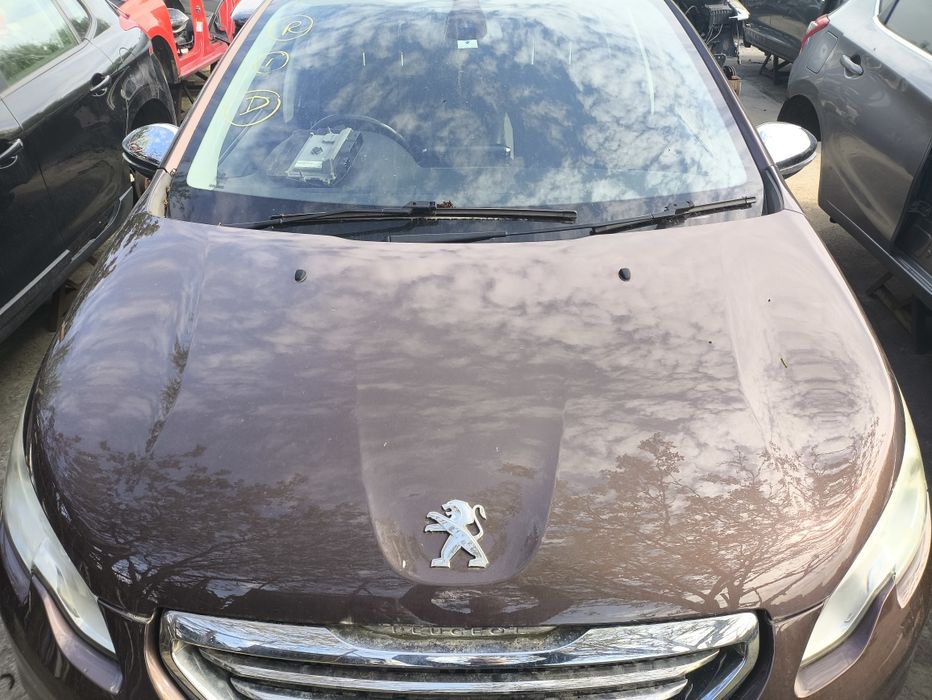 Преден капак за Peugeot/ Пежо 2008 2бр