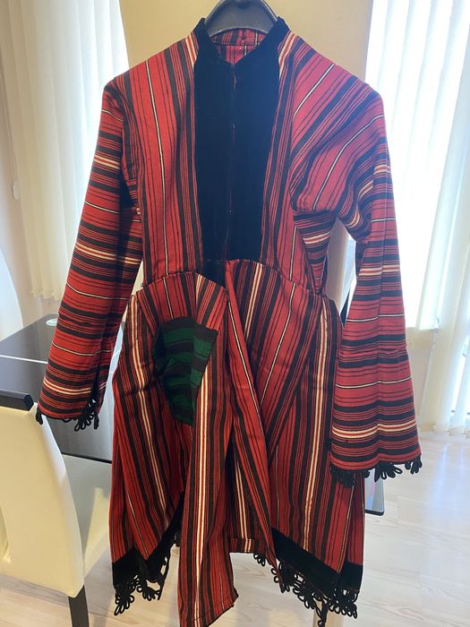 Стари български автентични носии