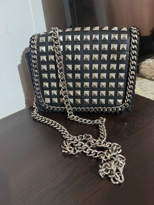 Чанти по 30€ Chanel и  Louis Vuitton