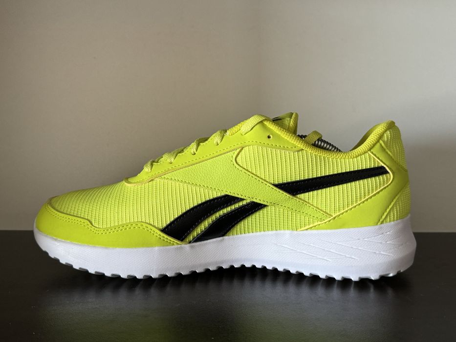 Reebok Energen Lite 43номер 28см Стелка Почти Нови
