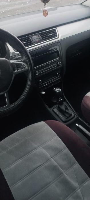 Продам автомобиль Skoda Rapid Elegance