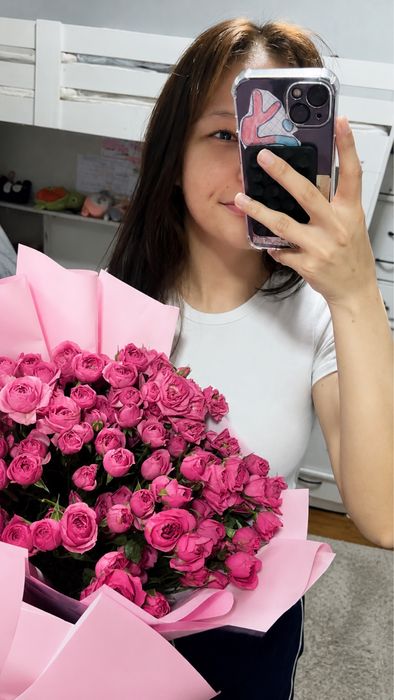 букет кустовая роза