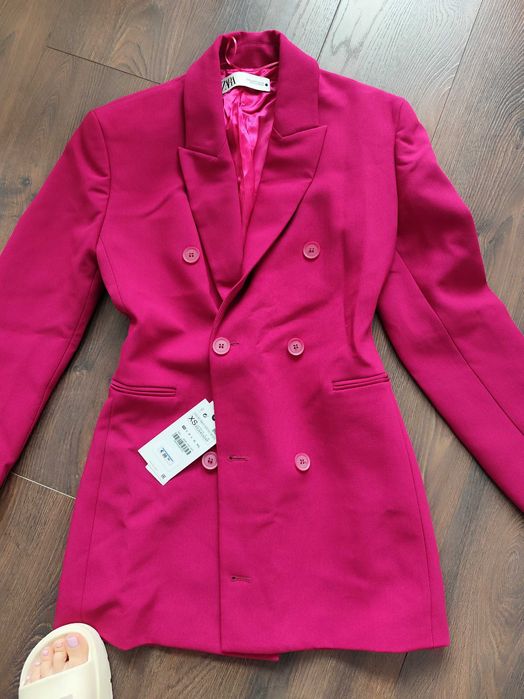 Ново с етикет манто ZARA