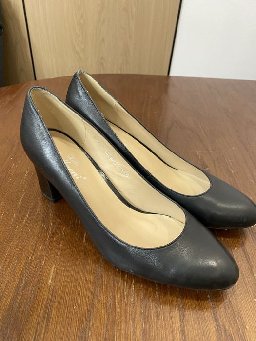 Туфли женские.