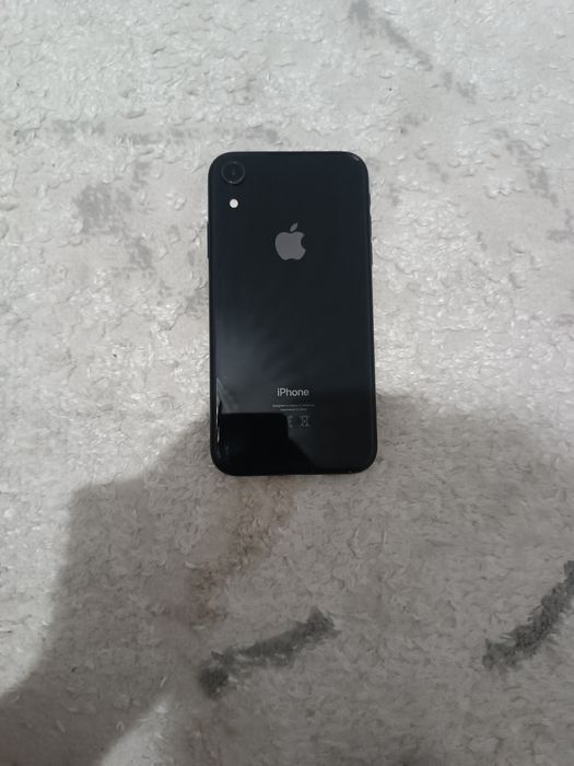 Продам айфон Xp на 64гб