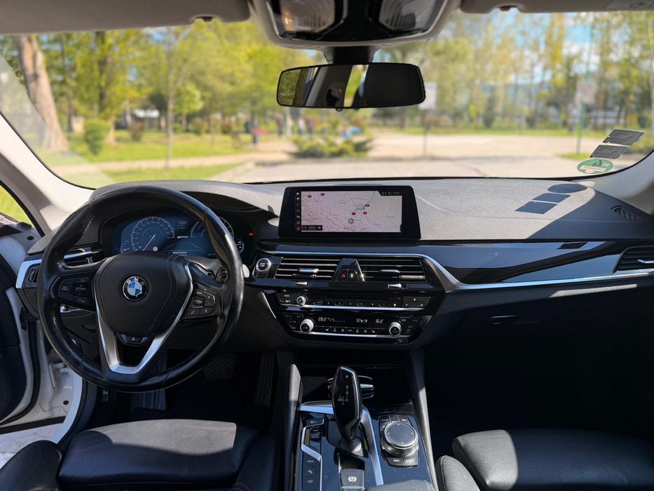 Bmw 530e Hybrid benzina