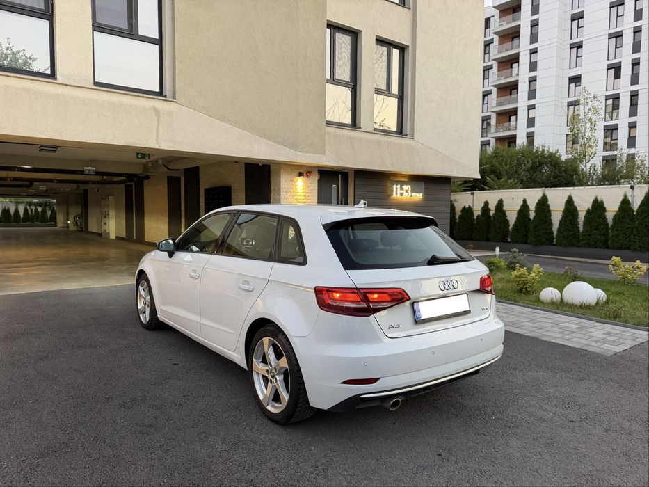 Audi A3 Diesel 1.6 Cutie manuala 6+1 CP115 an  2019 km Reali 170.000 fara Daune