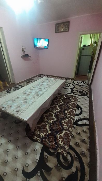 Uy sotiladi Navoiy viloyati zarafshon shahardan