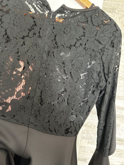 Черна рокля