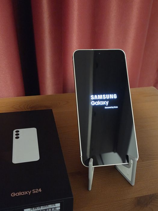 Samsung S24, 128Gb, ca nou, garantie, baterie 100%