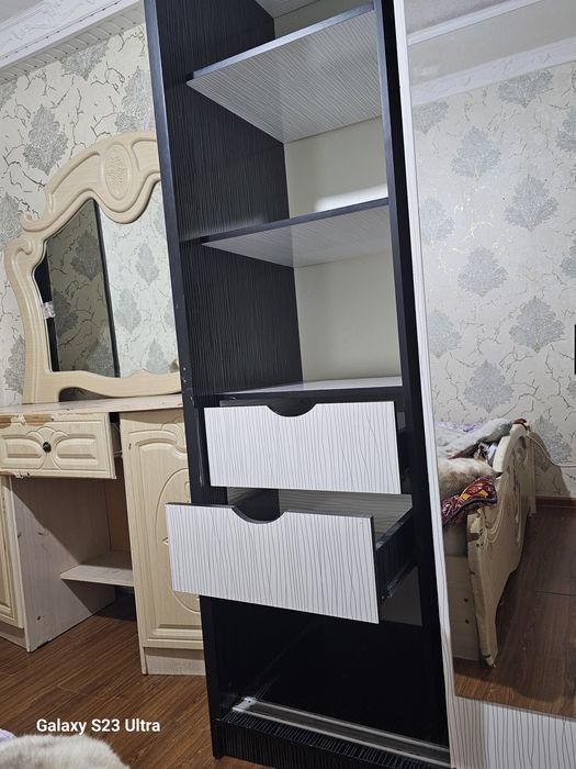 Спальний гарнитур