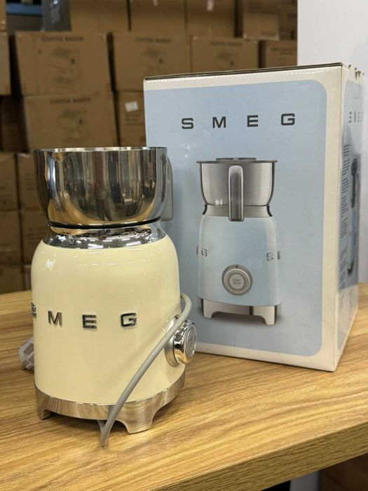 Капучинатор smeg