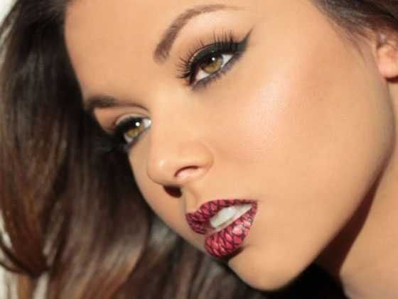 Hot Lips - tatuaje temporare de buze, pachet de 4 aplicari