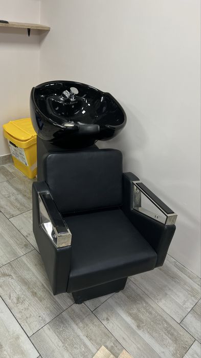 Scaune coafor, pentru barber, 3 oglinzi, scafă