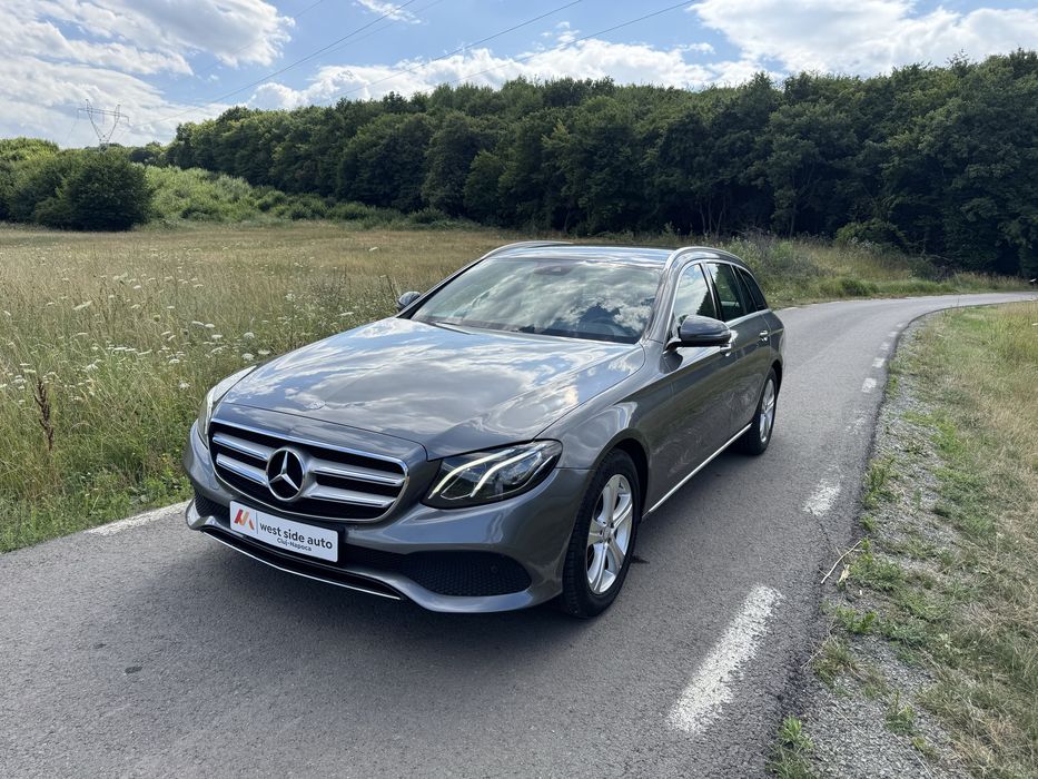 Mercedes E220 - Avantgarde - 2017 - EURO 6