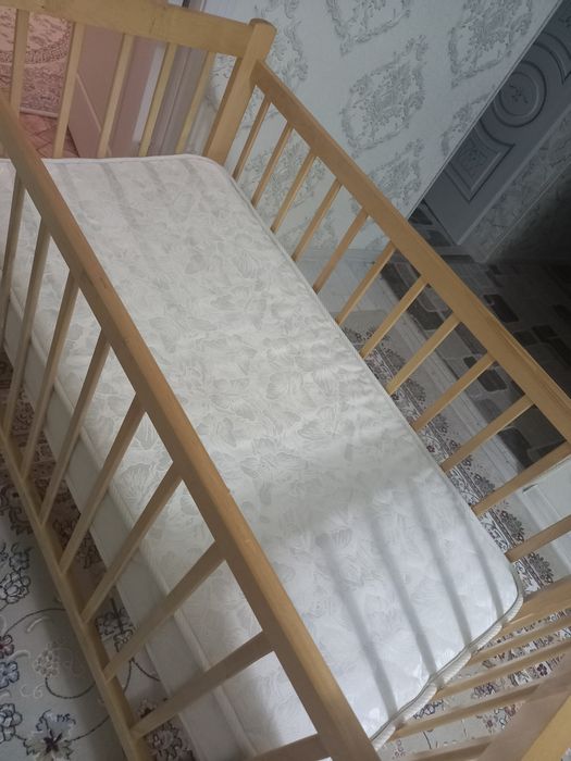 Манеж отличном состояние.Матрас ортопедический