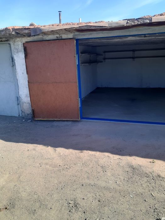 Продам гараж район хлеб завода