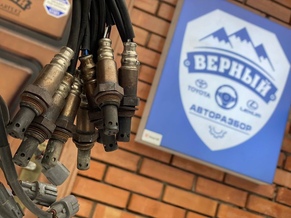 Лямбда-зонд Toуota Alphard (2.4)