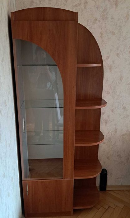 Запазена холна секция