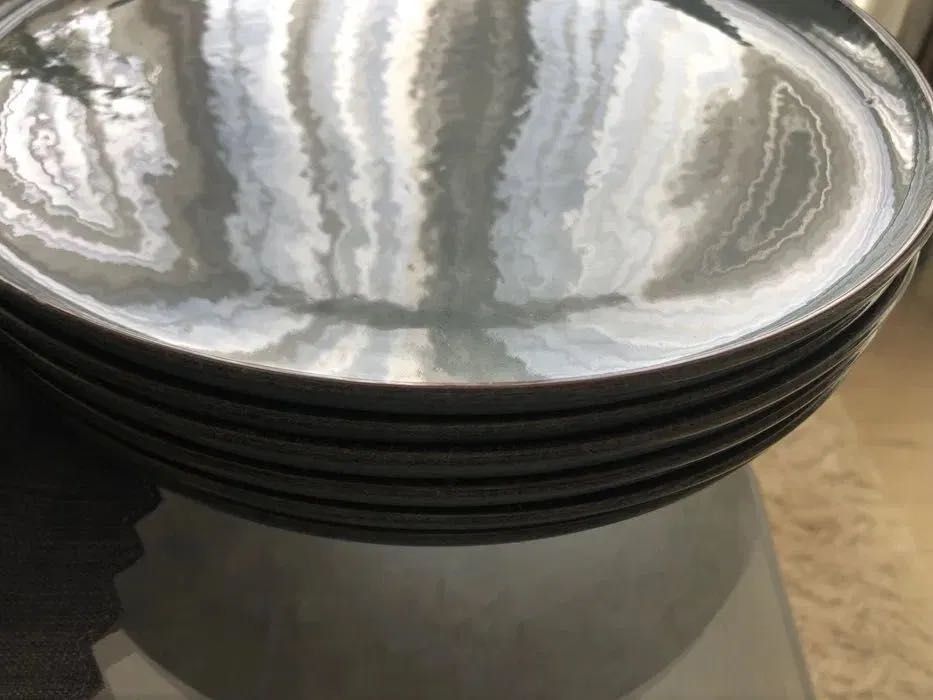 Чинии сервиз за хранене