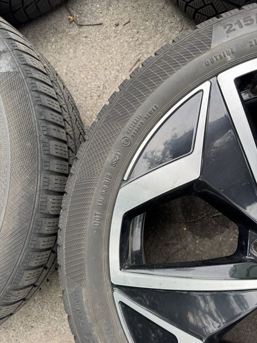 Jante aliaj 19” VW ID3 cu anvelope de iarna Continental